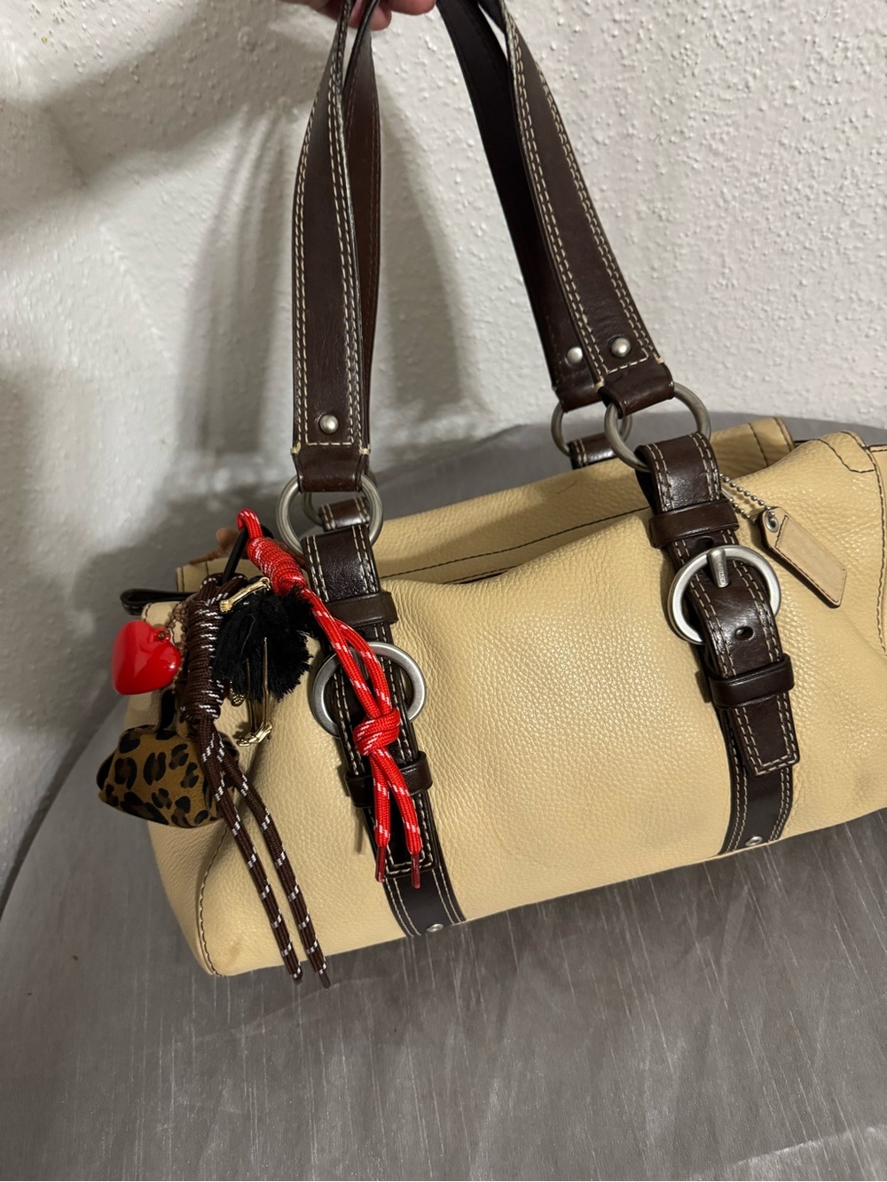 Coach Chelsea Cream Leather Shoulder Bag with Dark Brown Trim